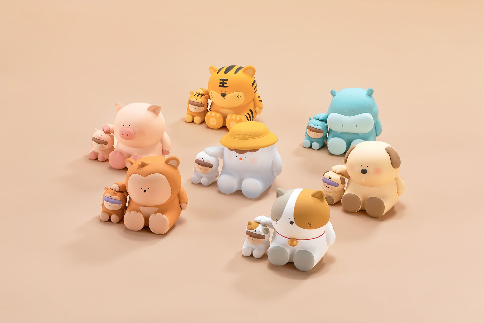 BIGGALLERY To Be With You Series - Cute Animal Blind Box featuring Panda, Tiger, and Piglet collectible art toys.